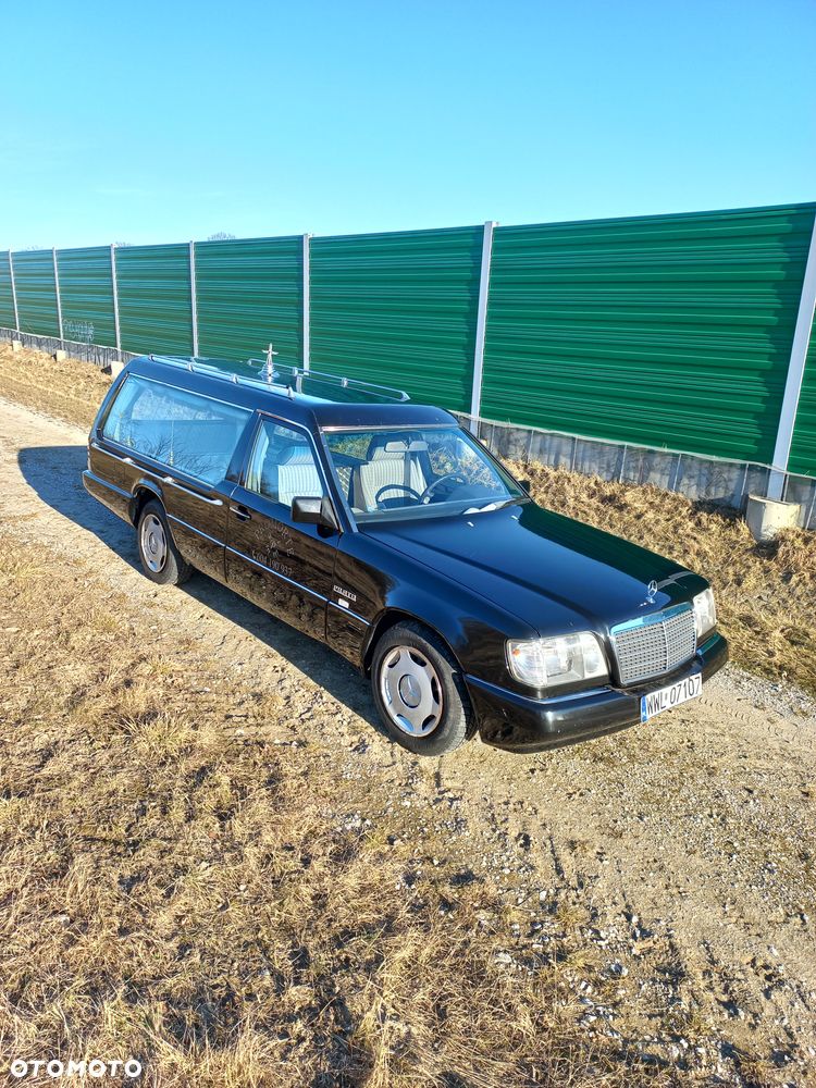 Mercedes-Benz W124 E klasa - 9