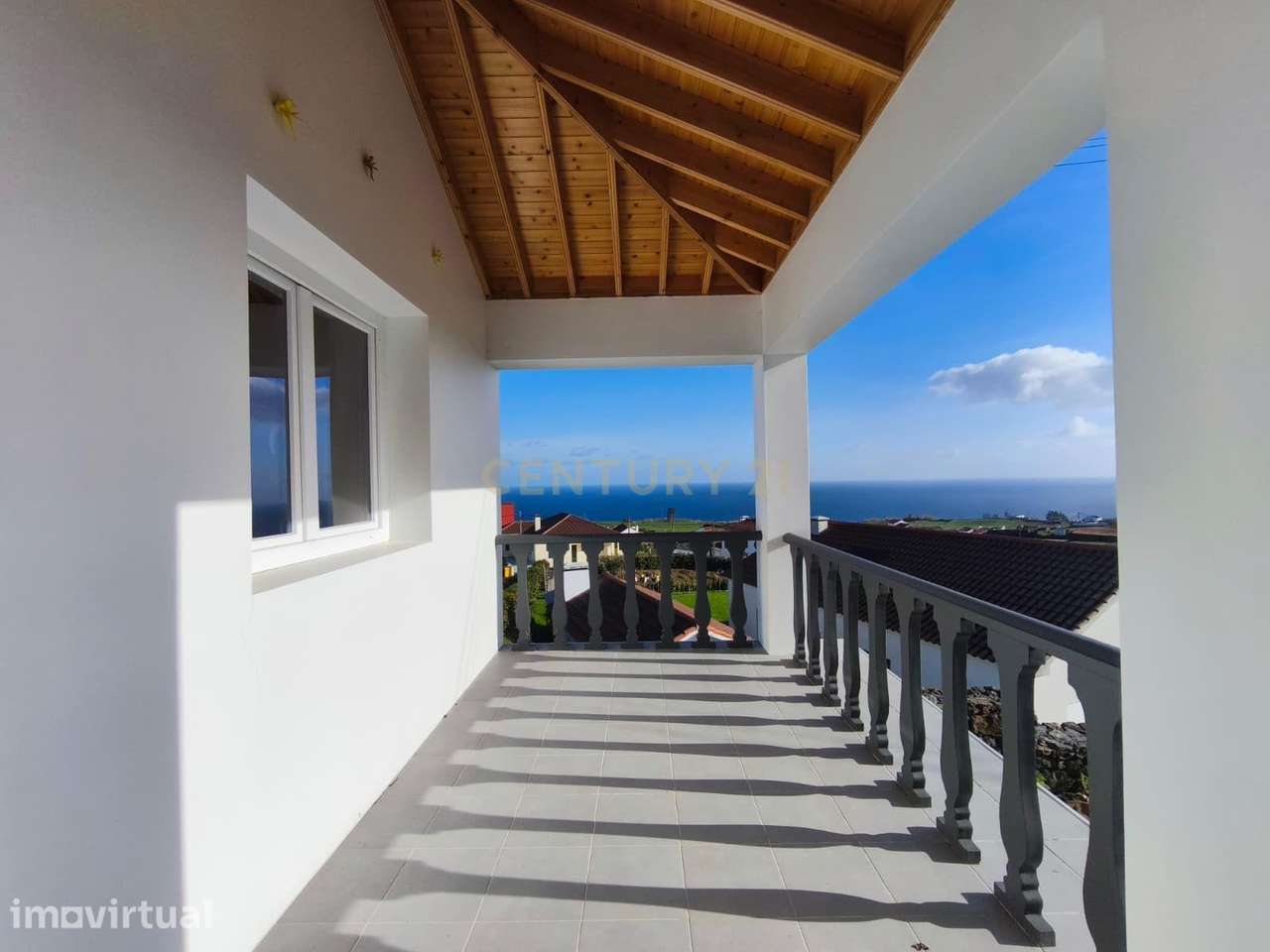 Casa com Vista Mar em Lomba da Fazenda, Nordeste - Grande imagem: 2/32