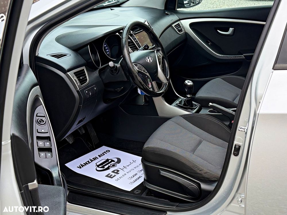 Hyundai i30 1.6 CRDI Style - 5