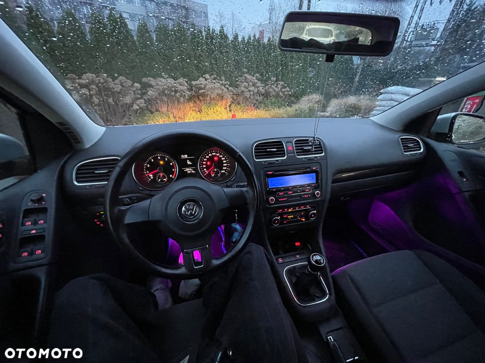 Volkswagen Golf VI 1.6 Comfortline - 15