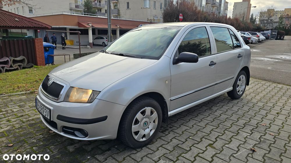 Skoda Fabia 1.4 16V Active - 9