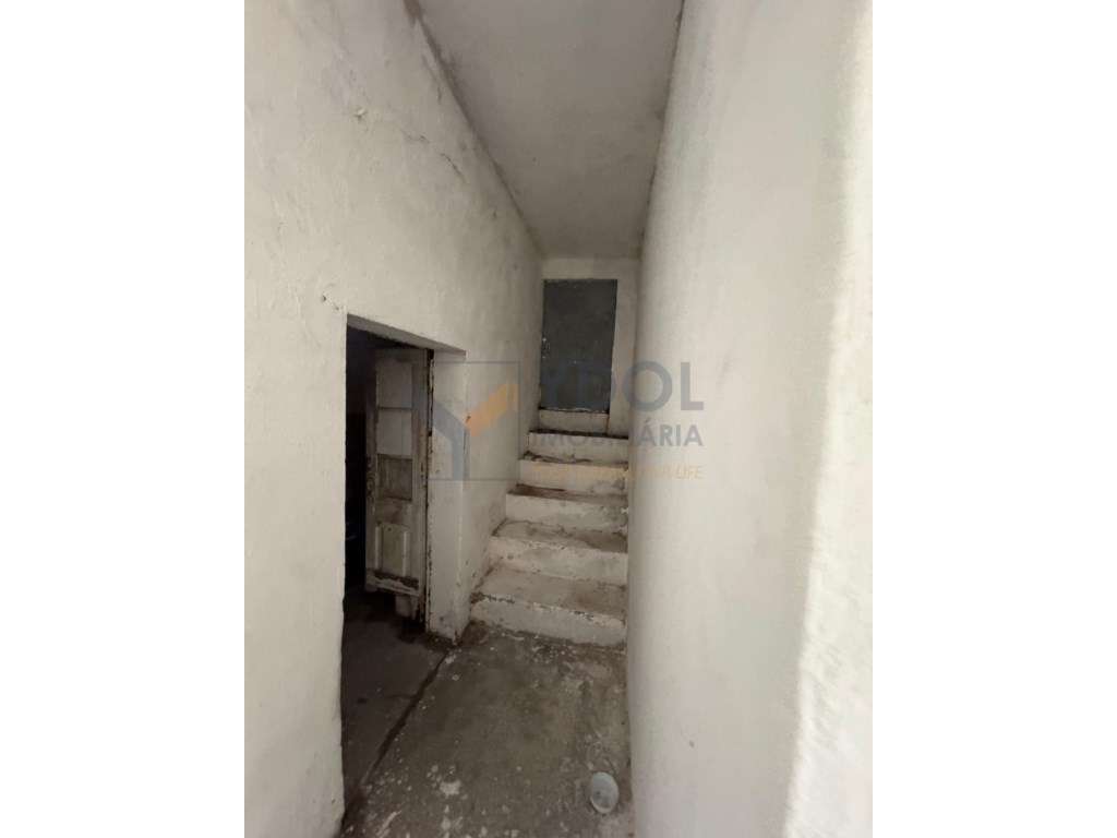 Moradia V3 com Projeto de Remodelação em Adanaia - Alhandra, São Jo... - Grande imagem: 3/10
