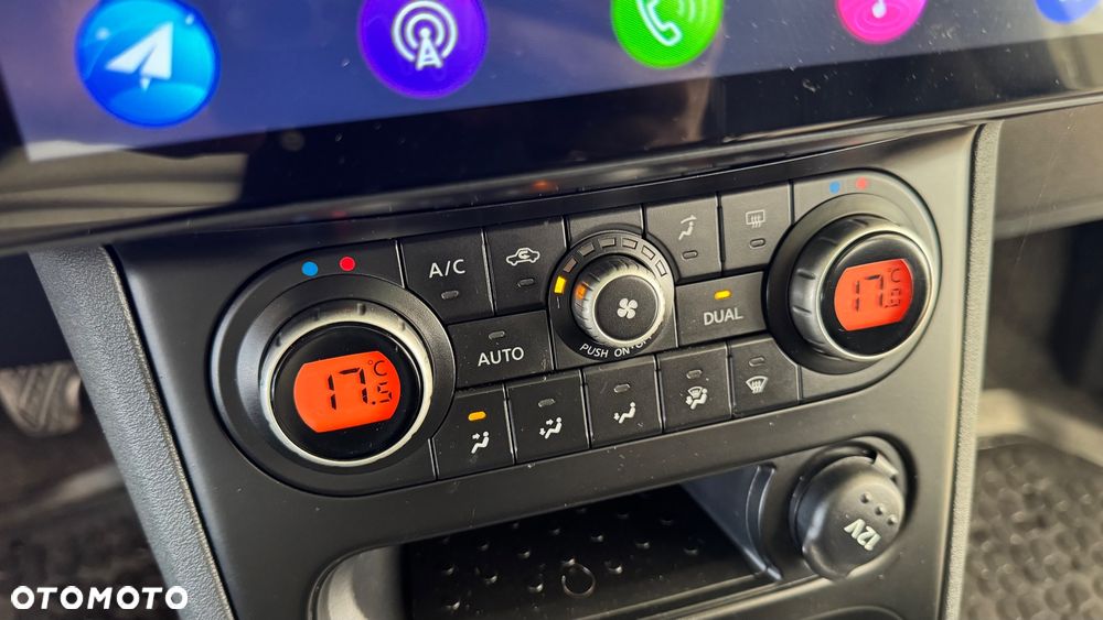 Nissan Qashqai+2 - 24