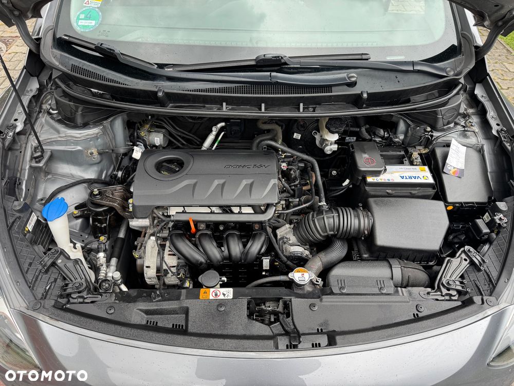 Hyundai i30 1.4 Passion - 13