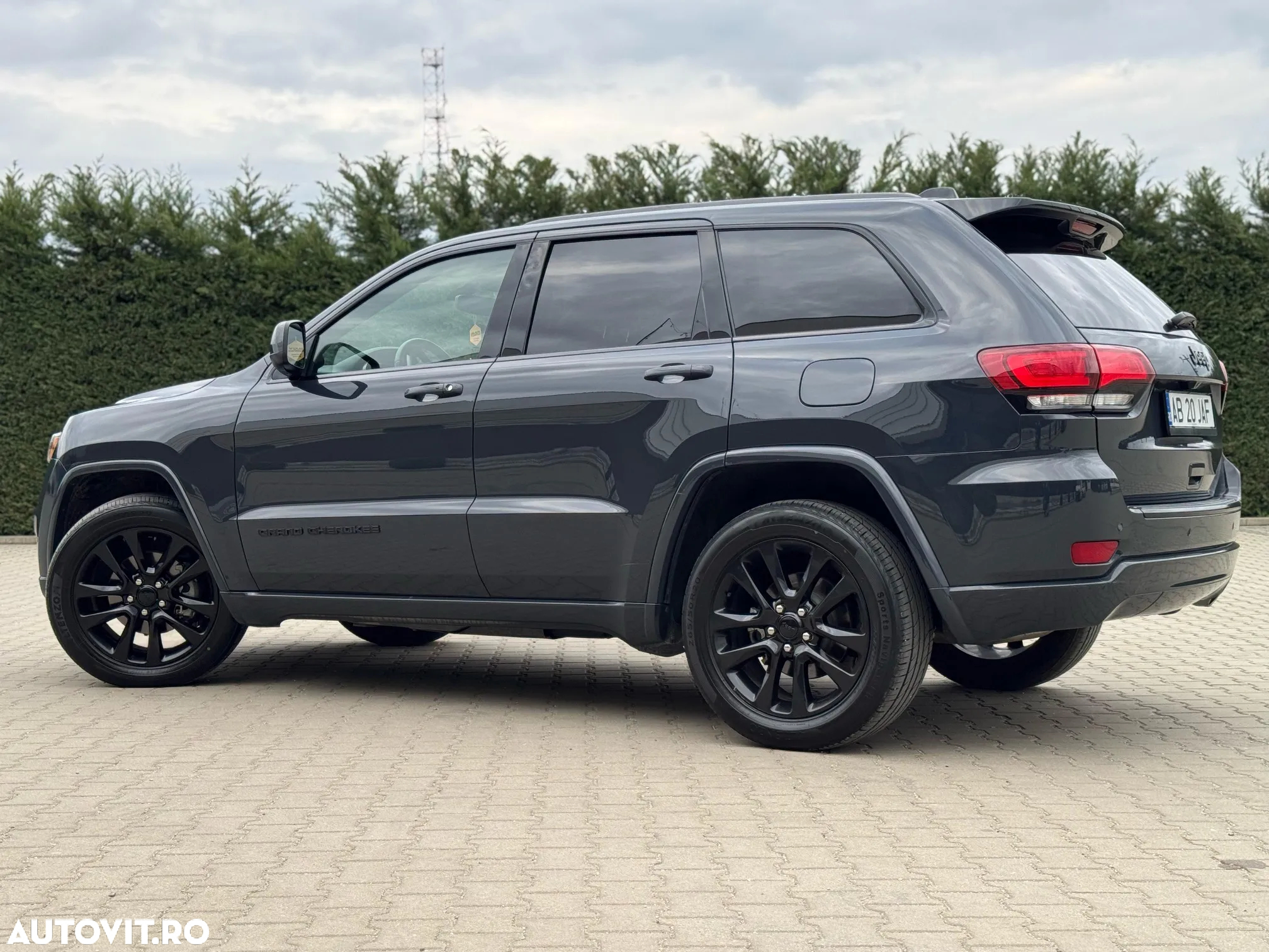 Jeep Grand Cherokee 3.6 V6 Pentastar 4WD Automatik Limited - 18
