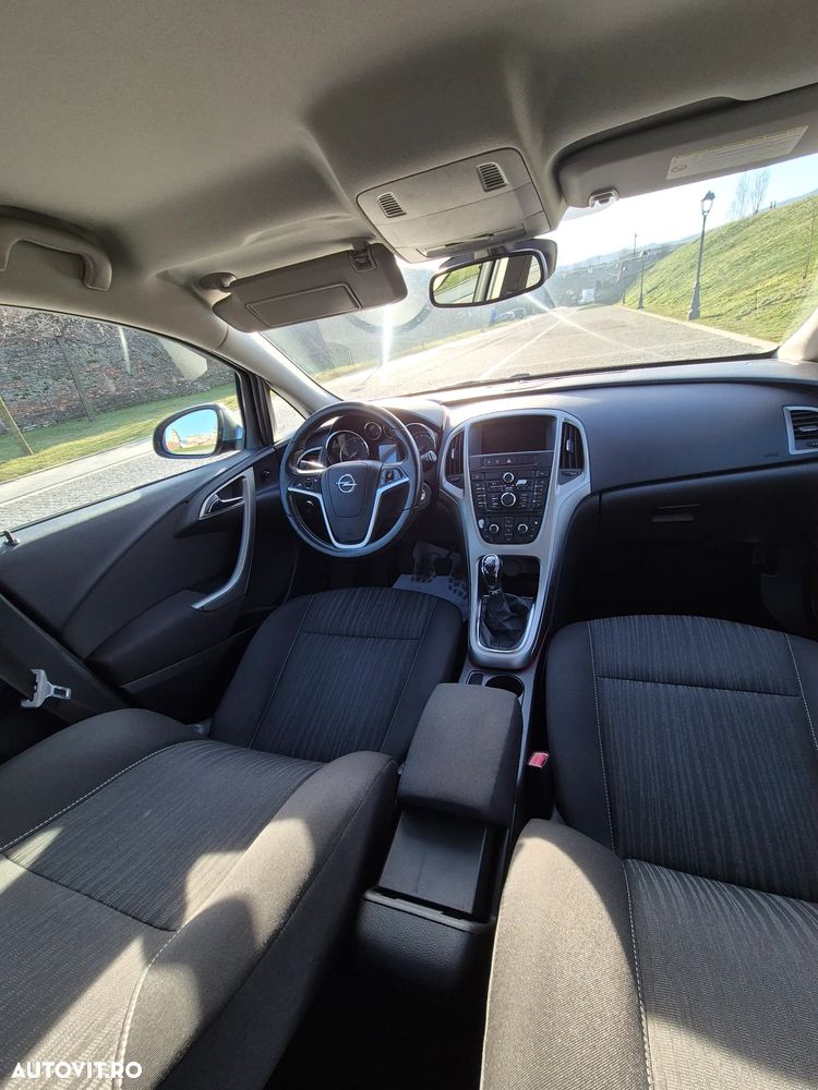 Opel Astra 1.7 CDTI Enjoy - 9