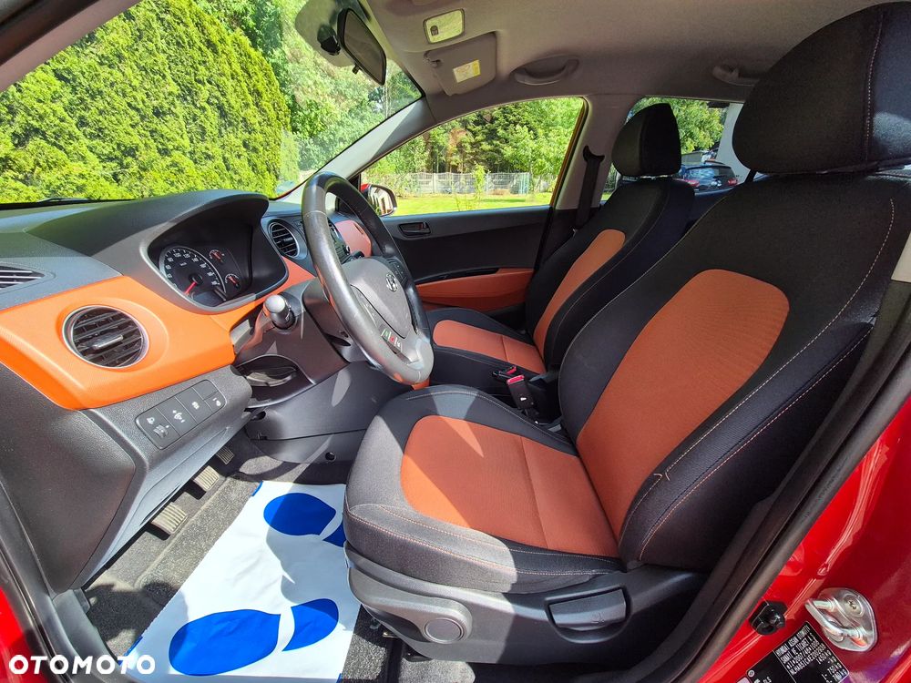 Hyundai i10 1.2 Premium - 32