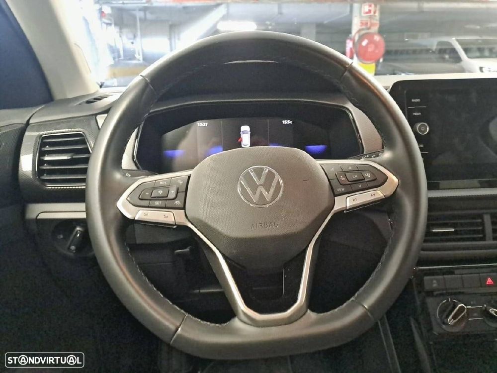 VW T-Cross 1.0 TSI Life DSG - 12