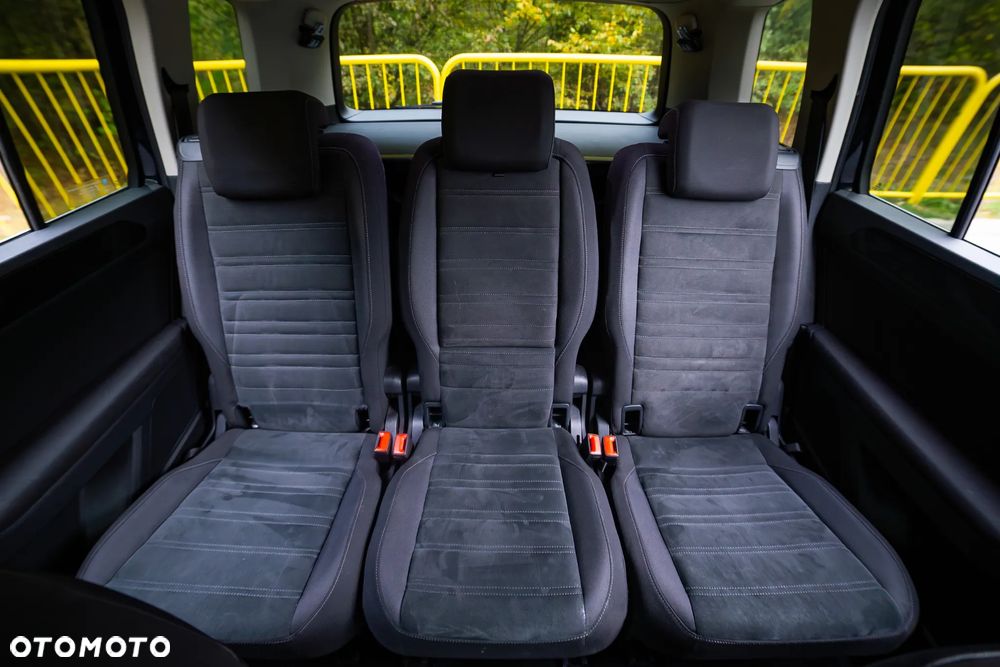 Volkswagen Touran 1.4 TSI BMT Highline DSG - 18