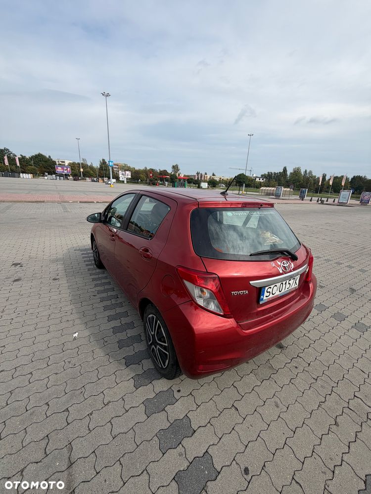 Toyota Yaris 1.33 Dynamic - 7