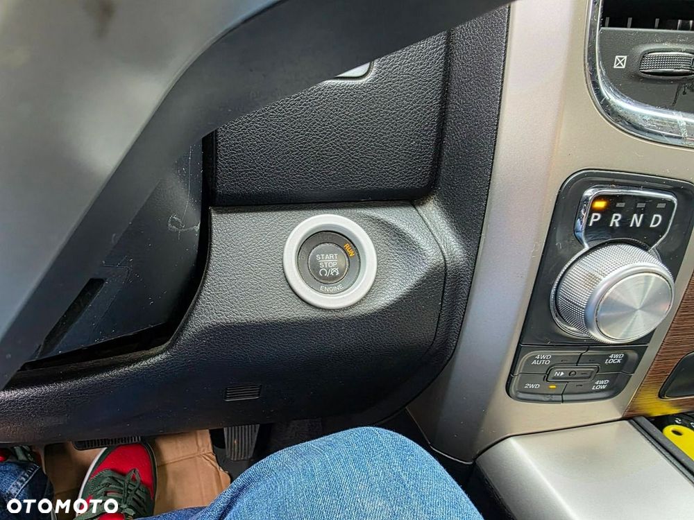 RAM 1500 - 16