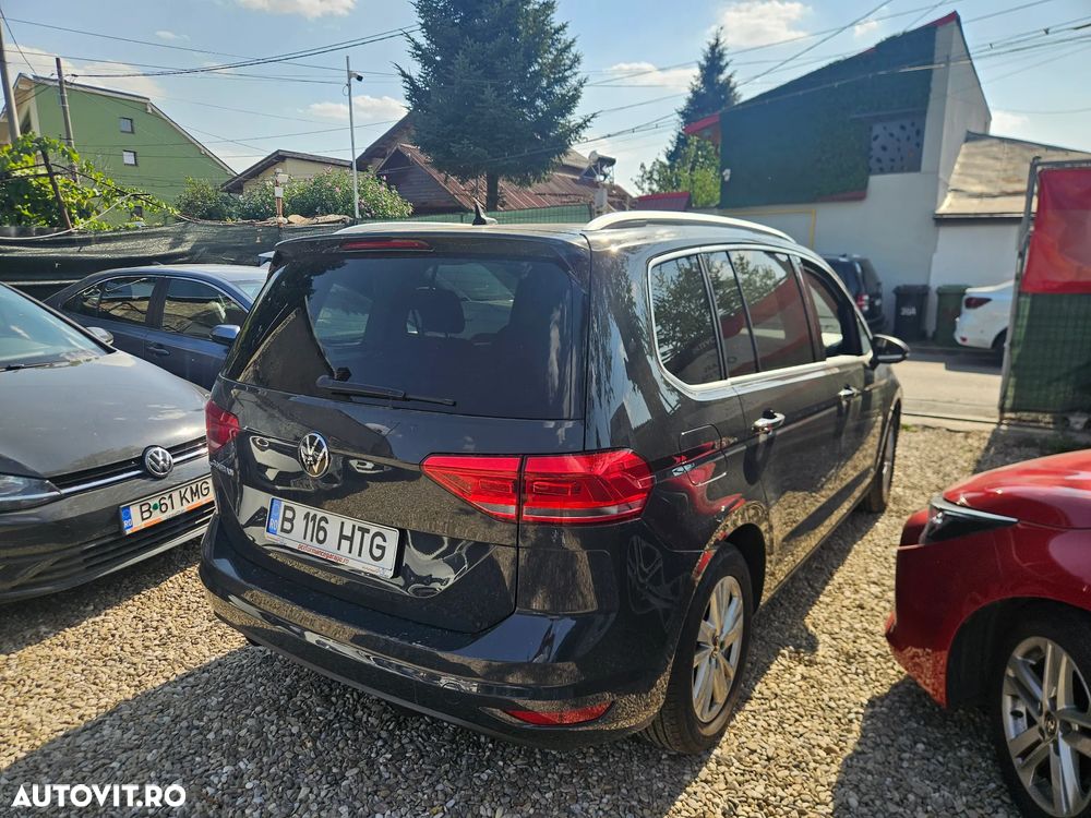 Volkswagen Touran 1.5 TSI DSG Highline - 2