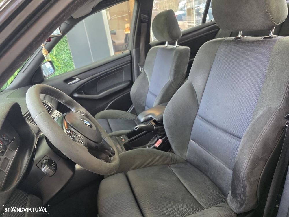 BMW 320 d Sport - 11