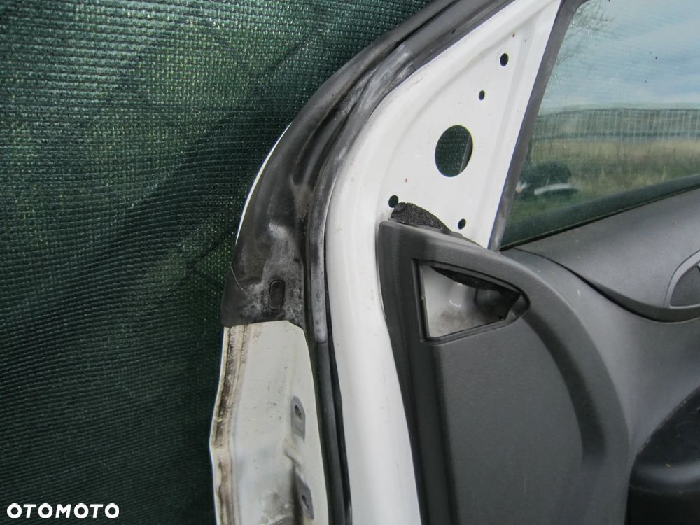 Drzwi przód przednie prawe Hyundai i20 I PSW - 9