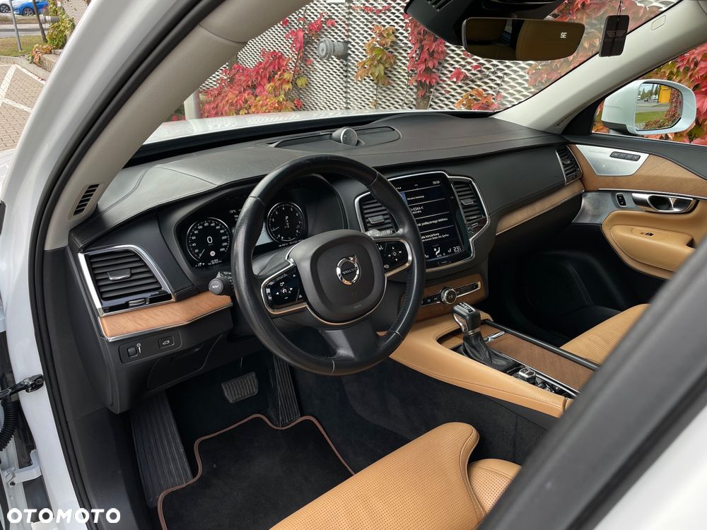 Volvo XC 90 T6 AWD Inscription 7os - 9
