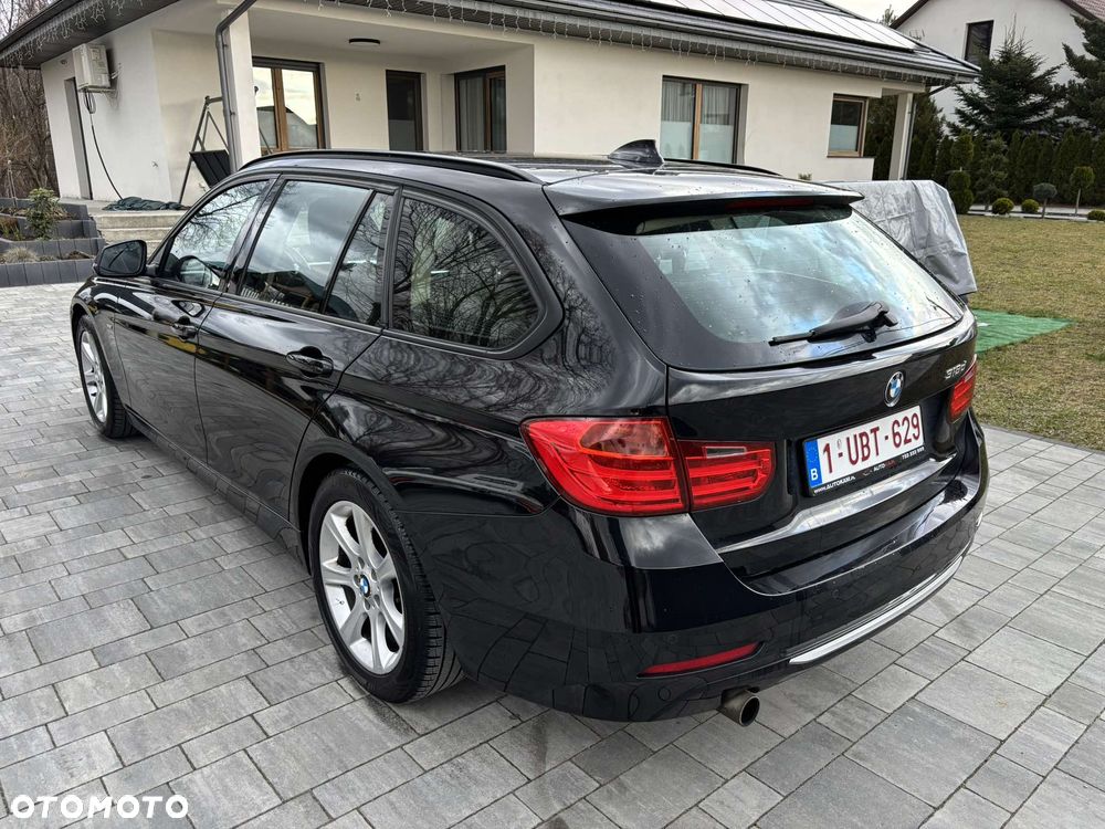 BMW Seria 3 318d DPF Edition Exclusive - 15