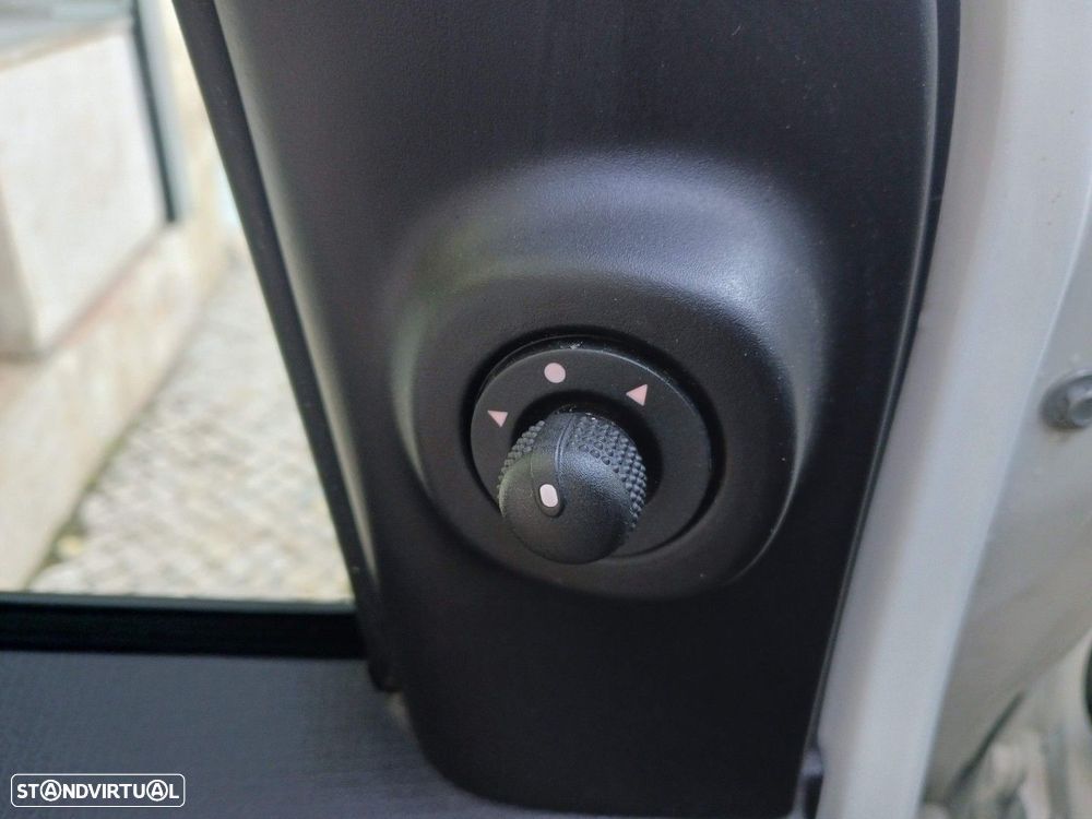 Fiat Panda 1.0 Hybrid City Cross - 21