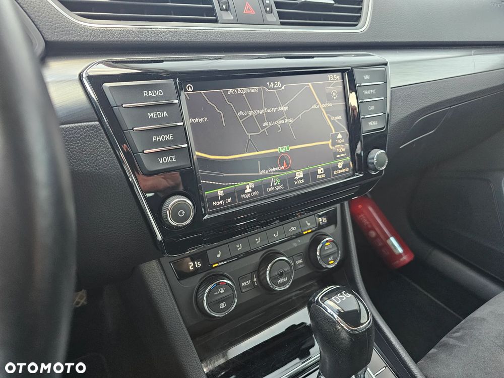Skoda Superb 1.6 TDI DSG Style - 28