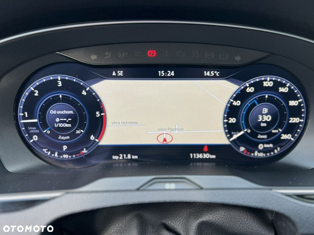 Volkswagen Passat - 14