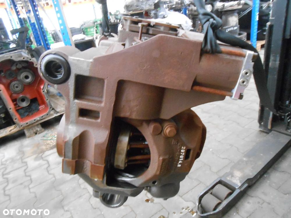 Przekładnia hydrauliczna skrzyni biegów C-Matic Claas Arion 650 - 9