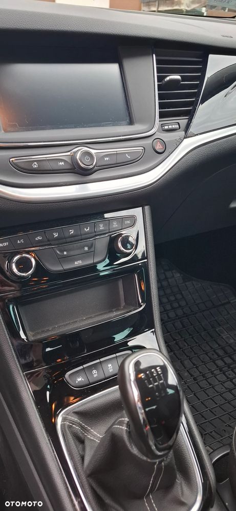 Opel Astra - 17