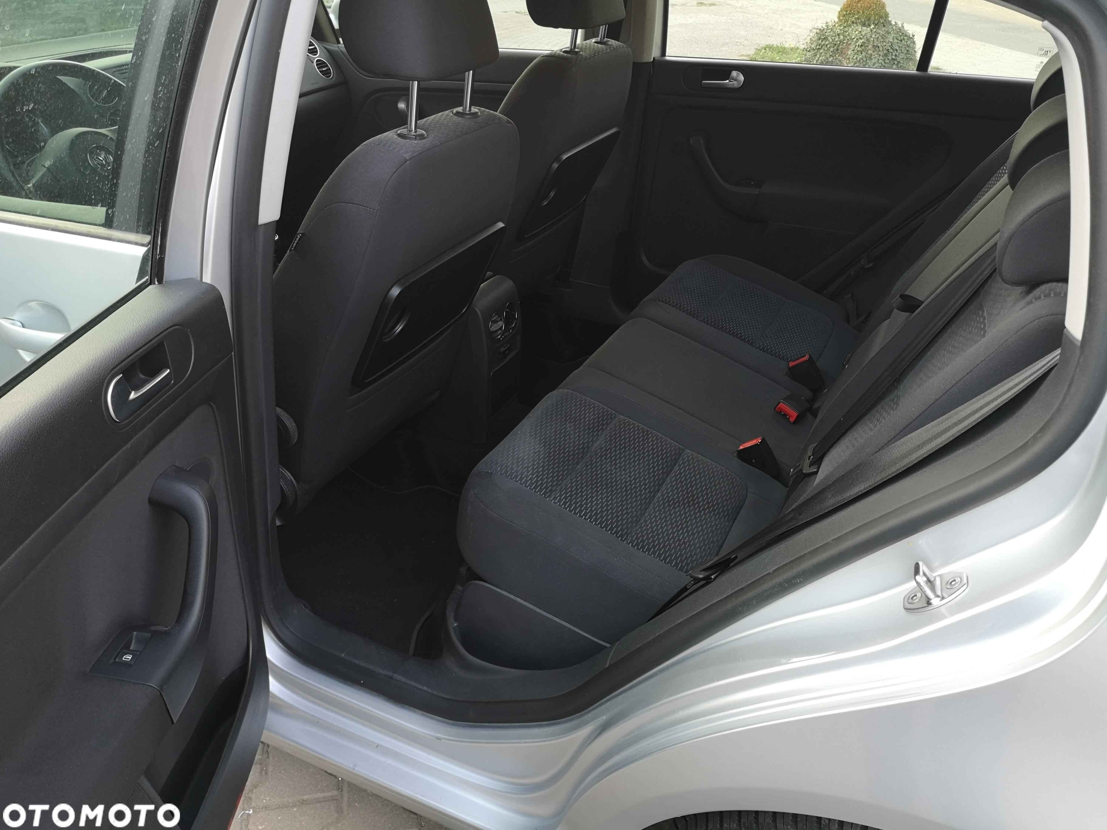 Volkswagen Golf Plus 2.0 TDI DPF Highline - 8