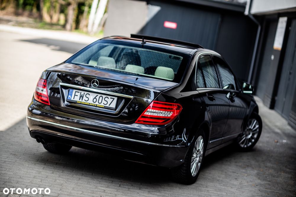 Mercedes-Benz Klasa C 220 d 9G-TRONIC - 21