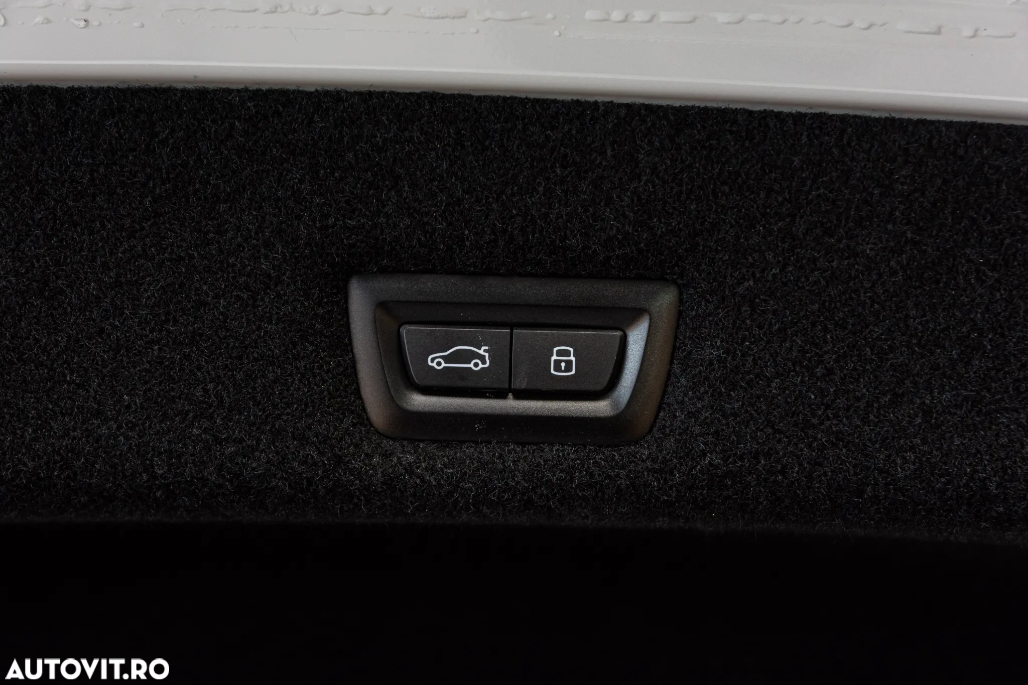 BMW Seria 7 740d xDrive MHEV - 16