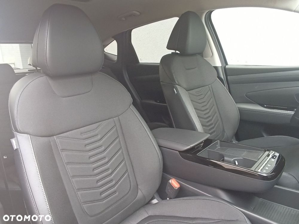 Hyundai Tucson - 34