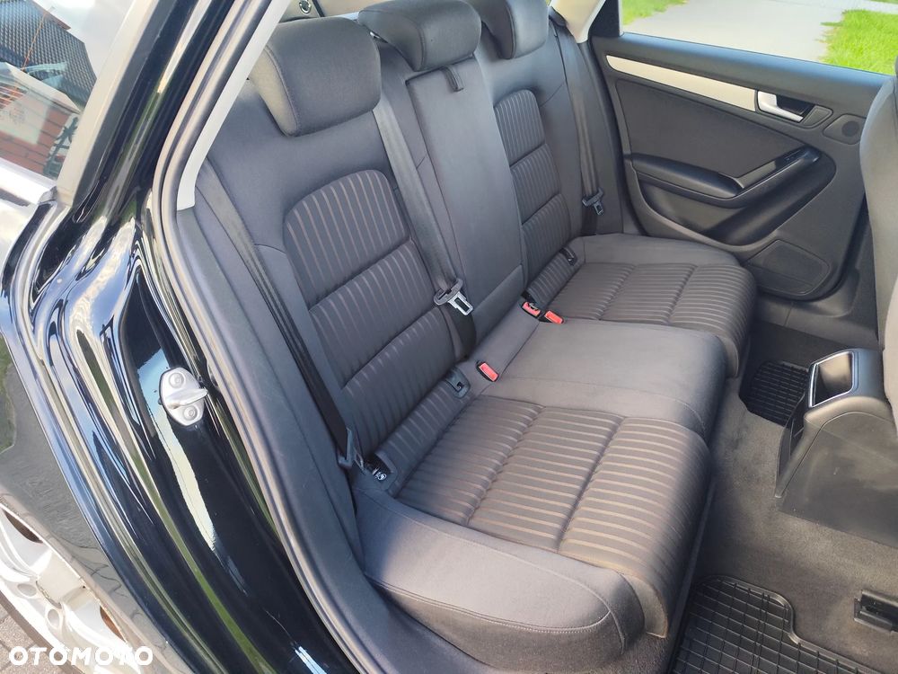 Audi A4 Avant 2.0 TDI - 27