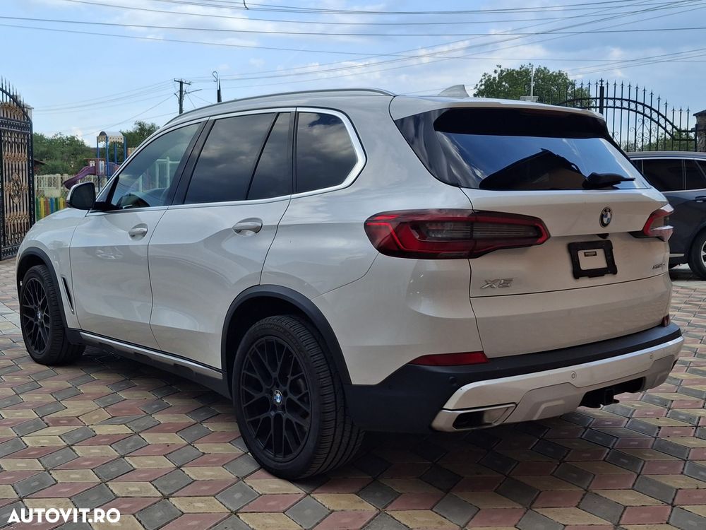 BMW X5 xDrive40i - 8