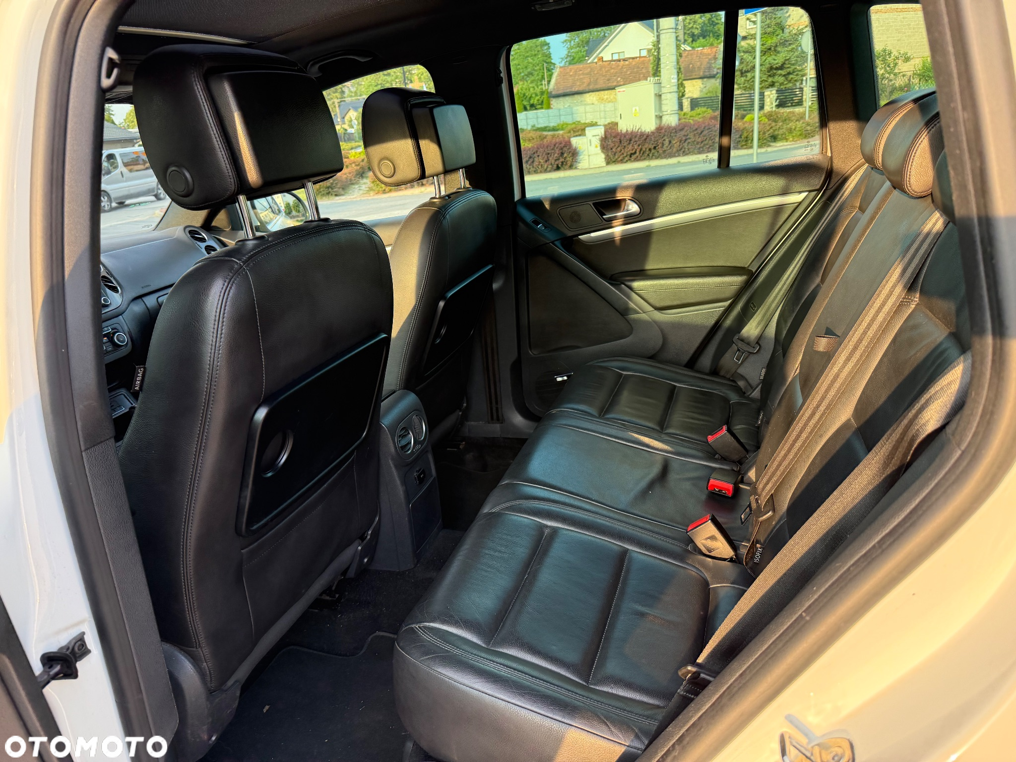Volkswagen Tiguan 2.0 TDI 4Mot R-Style DSG - 8