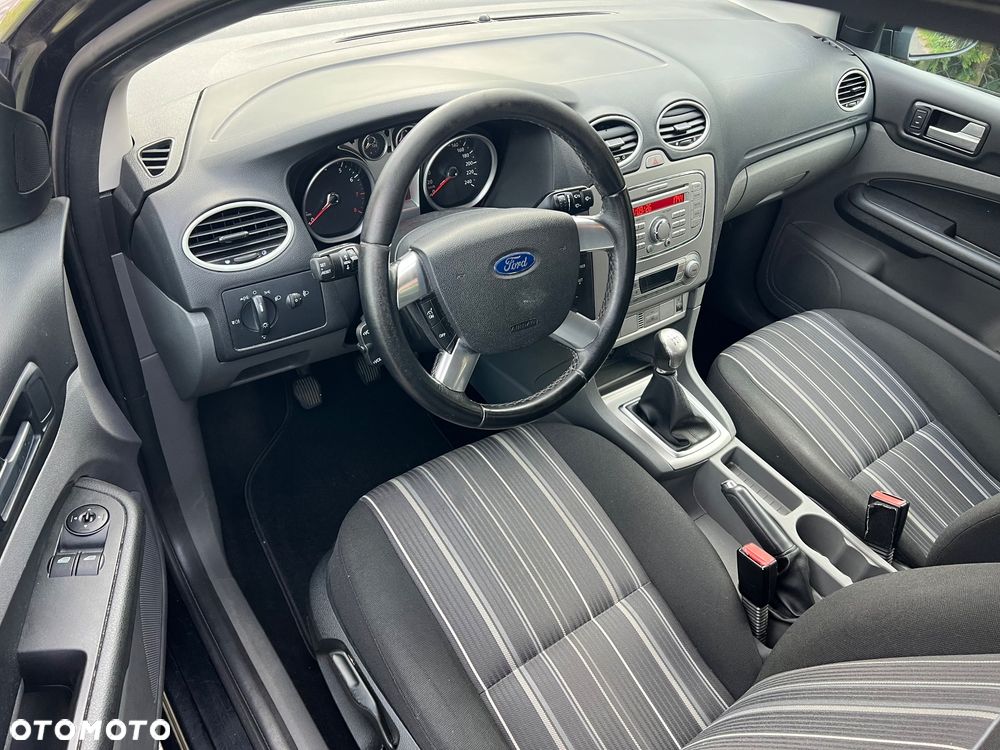 Ford Focus 1.6 16V Black Magic - 8