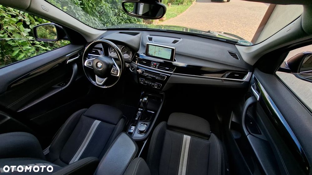 BMW X1 xDrive18d xLine - 21