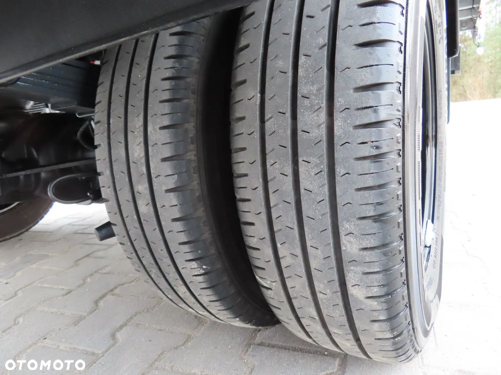 Iveco DAILY 50C18 Hi-Matic Firana Obustronna + Dach Suwany Skrzynia 6310 mm 12 Euro Palet Rozstaw Osi 4750 mm WZMACNIANY Full Opcja Wyposażenia Stan Wizualny I Techniczny NOWY Tak Jak Z Taśmy Produkcyjnej Gotowy Dostępny OKAZJA POLECAM - 19