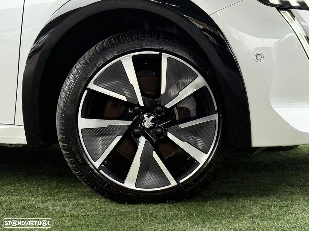 Peugeot e-208 50 kWh GT Pack - 24