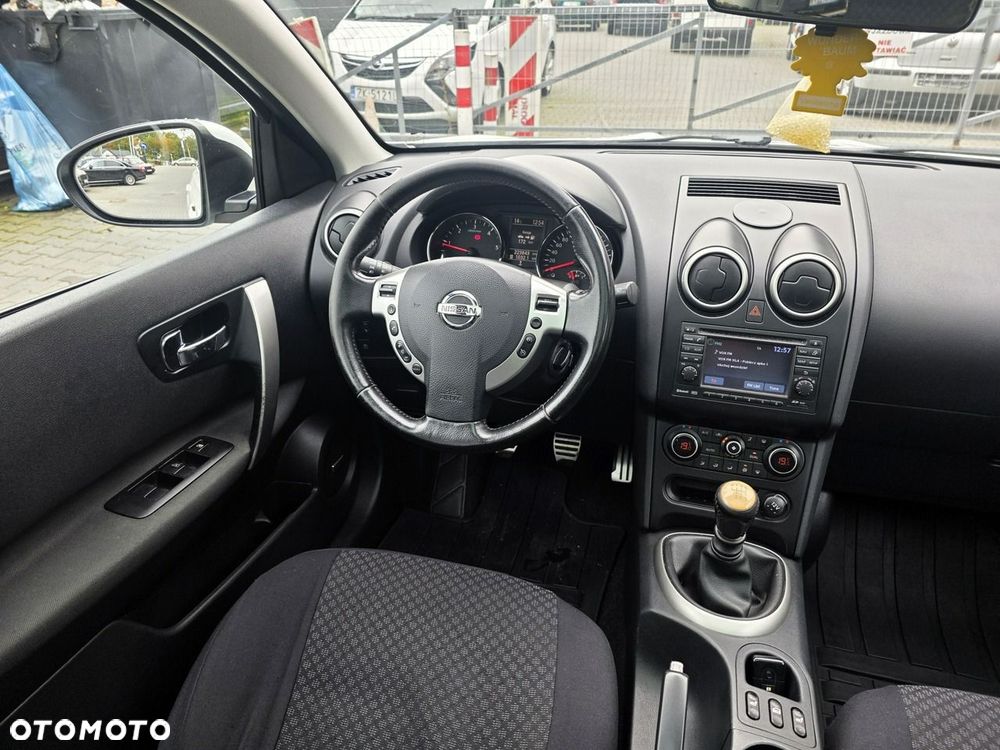 Nissan Qashqai - 16