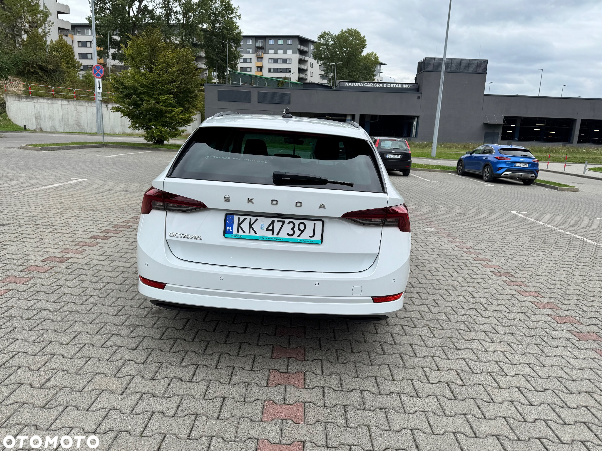 Skoda Octavia 2.0 TDI Ambition DSG - 4