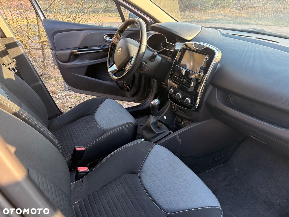 Renault Clio 1.5 dCi Energy Intens - 11