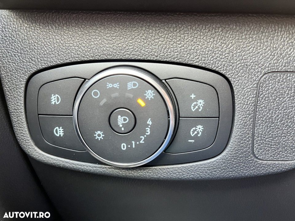 Ford Focus - 19