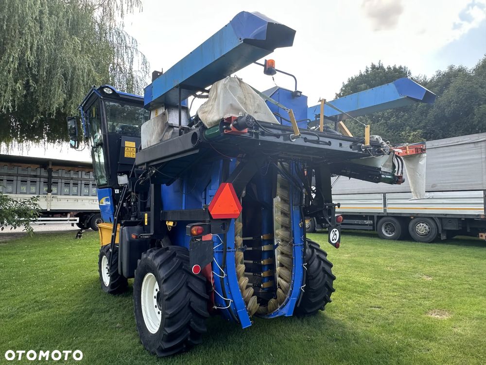 New Holland Braud VL5060 - 7
