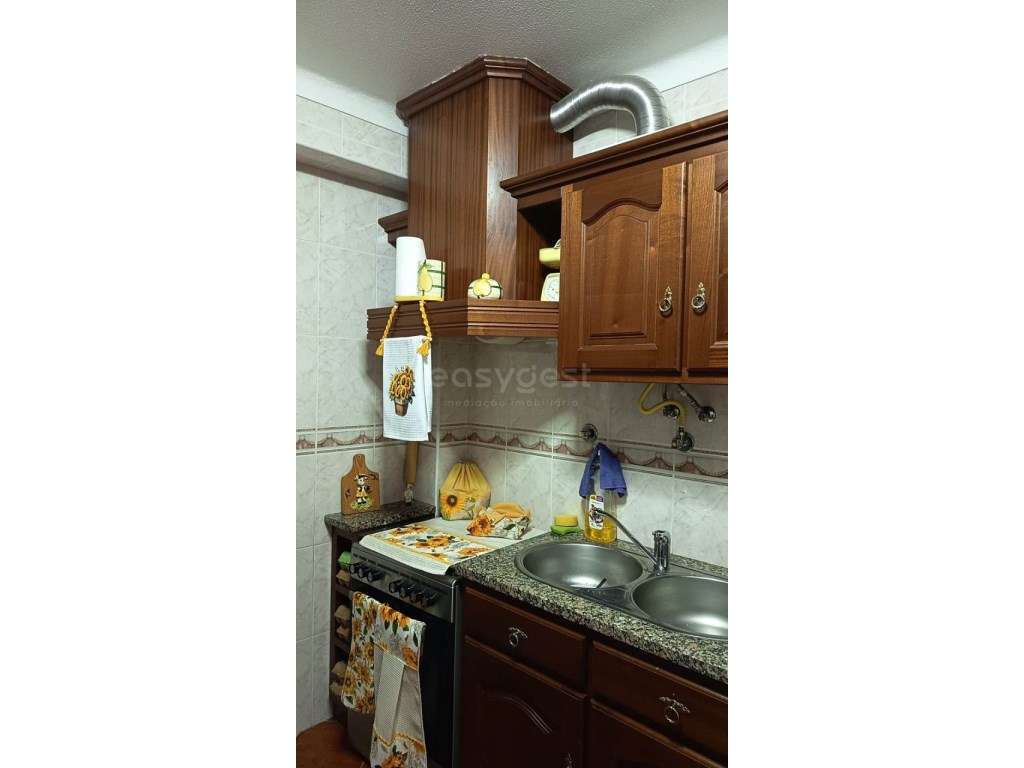 Moradia em ótimo estado localizada com 2 Quartos e 2 Casas de banho - Grande imagem: 2/33