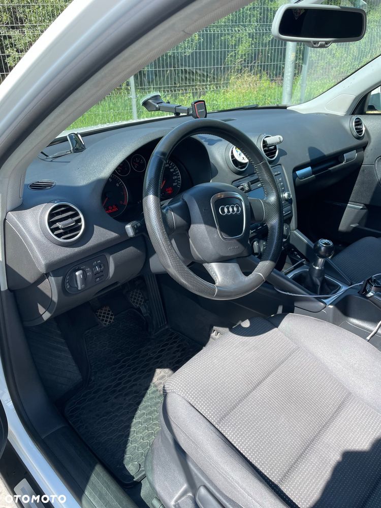 Audi A3 Sportback - 7