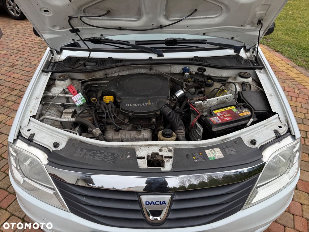 Dacia Logan 1.6 Ambiance - 32