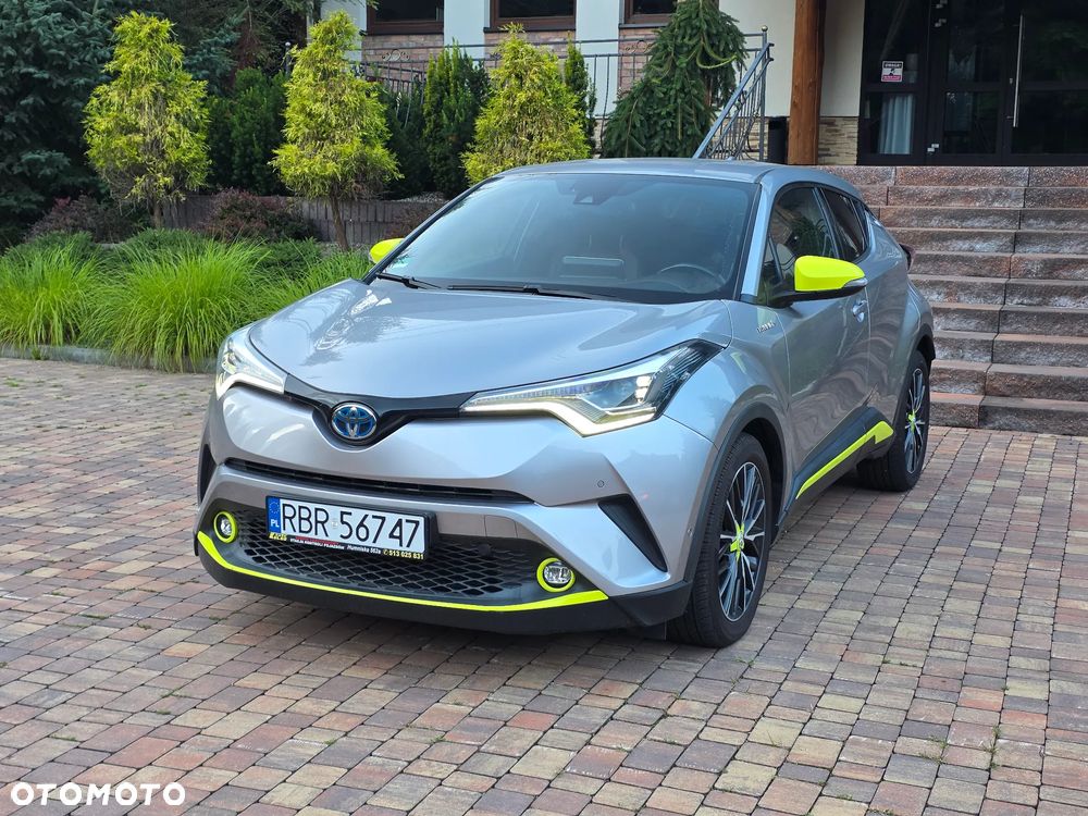 Toyota C-HR 1.8 Hybrid Neon Lime powered by JBL - 21