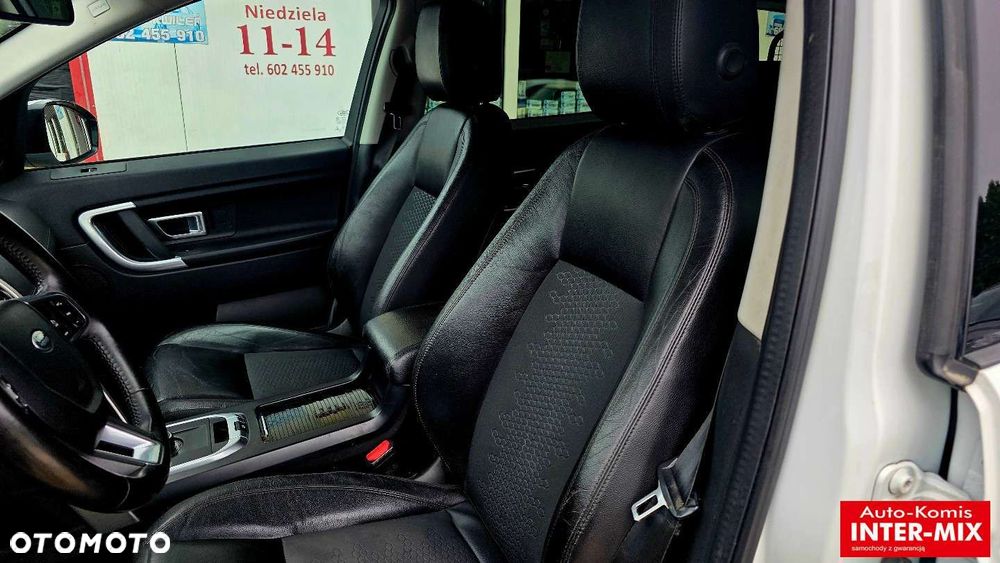 Land Rover Discovery Sport - 28