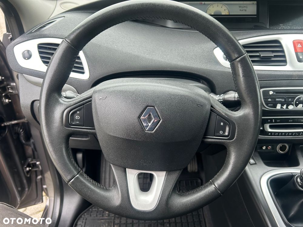 Renault Scenic 1.9 dCi Expression - 12