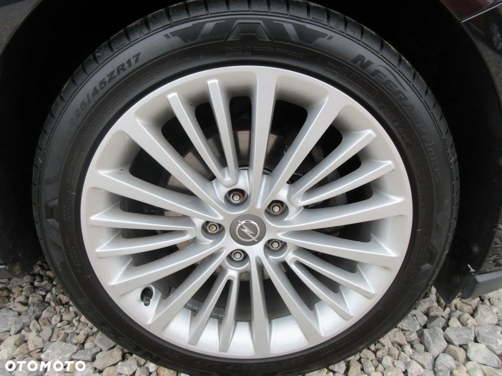 Opel Astra 1.4 Turbo Innovation - 29