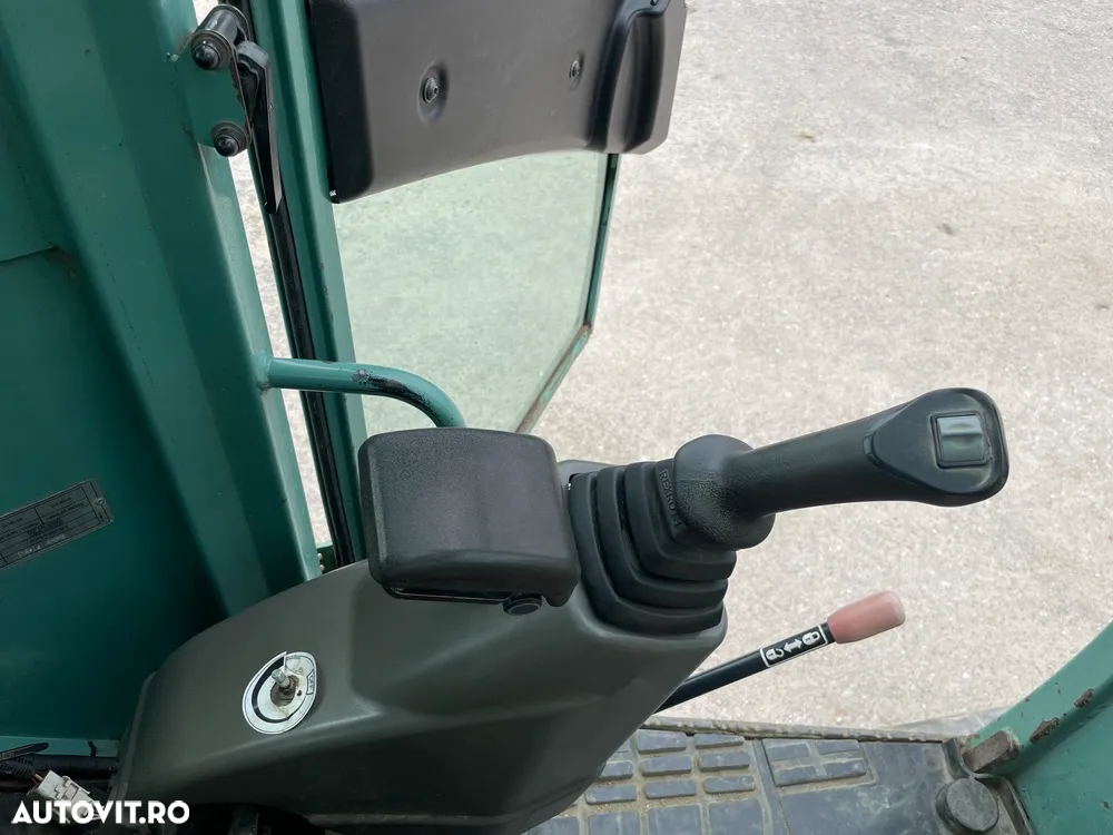 Yanmar Vio 80 - 21