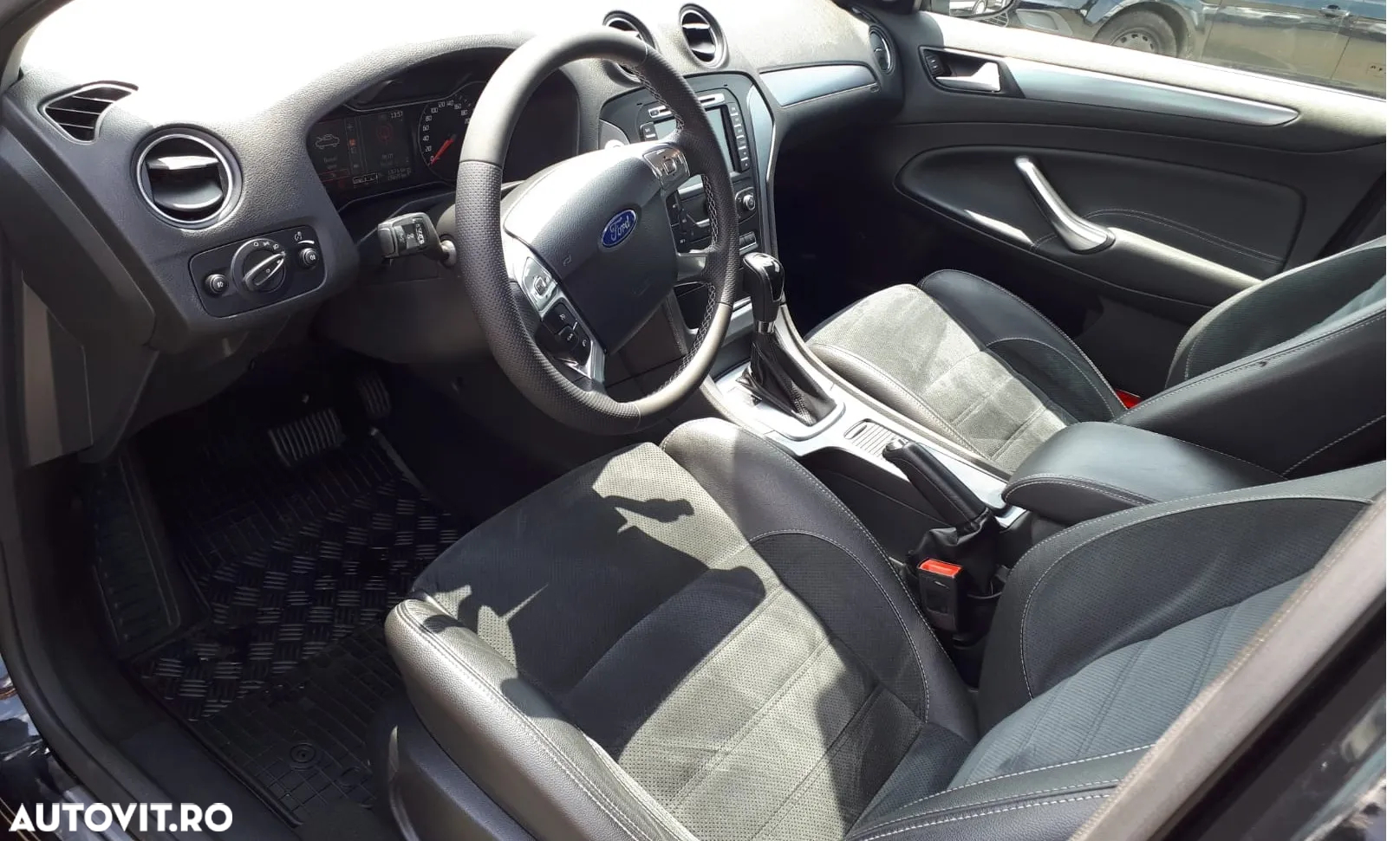 Ford Mondeo 2.0 TDCi Powershift Business Class - 21